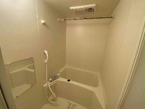 バス・シャワールーム　設備・仕様は号室により異なる為、現況を優先致します。