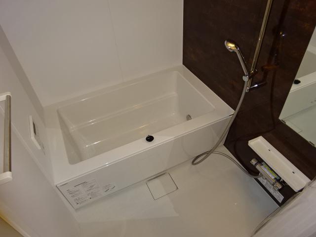 バス・シャワールーム　バス（イメージ）