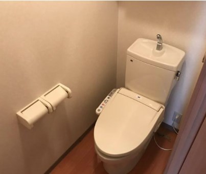 【姫路市飾磨区細江のマンションのトイレ】