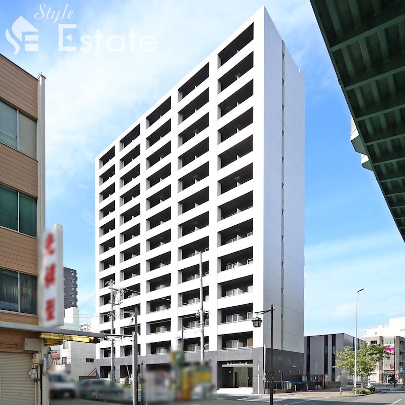 名古屋市西区新道のマンションの建物外観