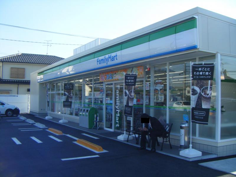 コンビニ　ファミリーマート倉敷浜ノ茶屋店（コンビニ）まで587m
