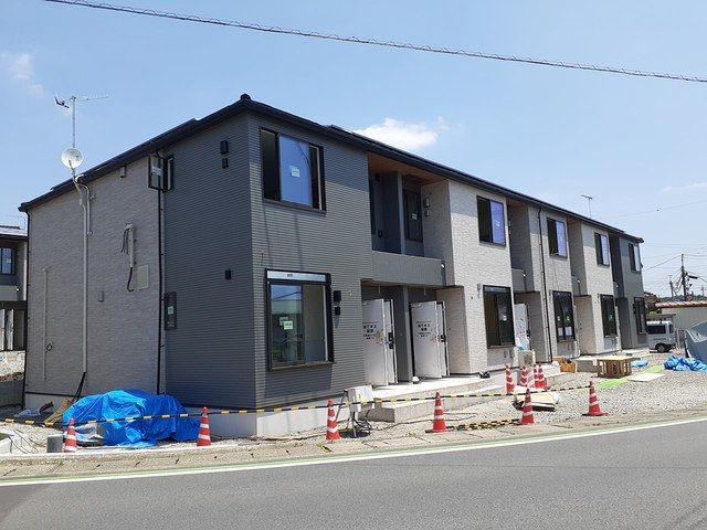 芳賀郡益子町大字七井のアパートの建物外観
