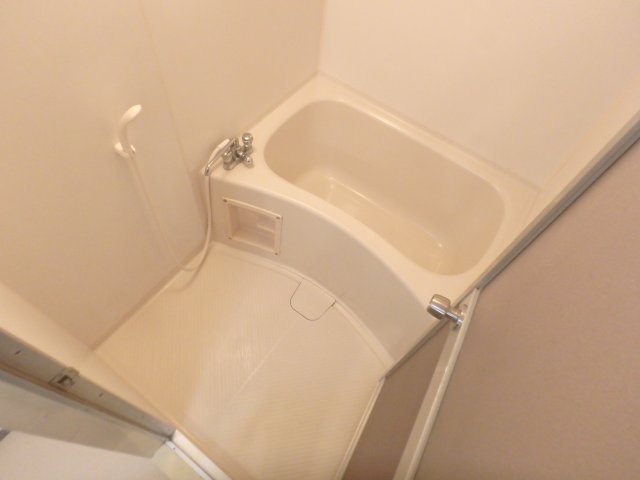 バス・シャワールーム　お風呂です