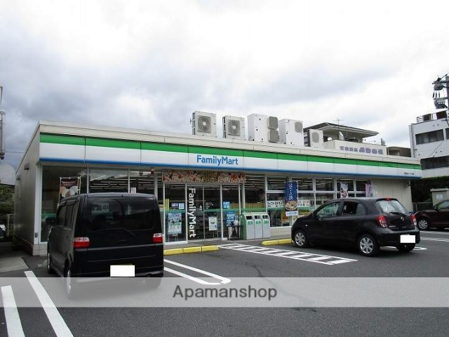 コンビニ　ファミリーマート鹿児島北インター前店（コンビニ）まで1351m