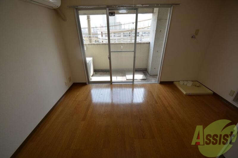 その他部屋・スペース　明るい南向きのお部屋です