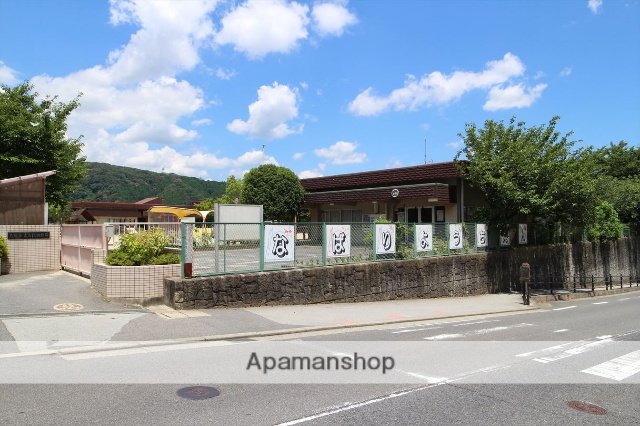 幼稚園・保育園　名張幼稚園（幼稚園・保育園）まで330m