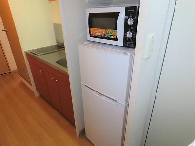 その他　電子レンジ、冷蔵庫完備