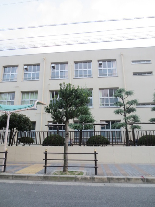 小学校　苅田北小学校（小学校）まで80m