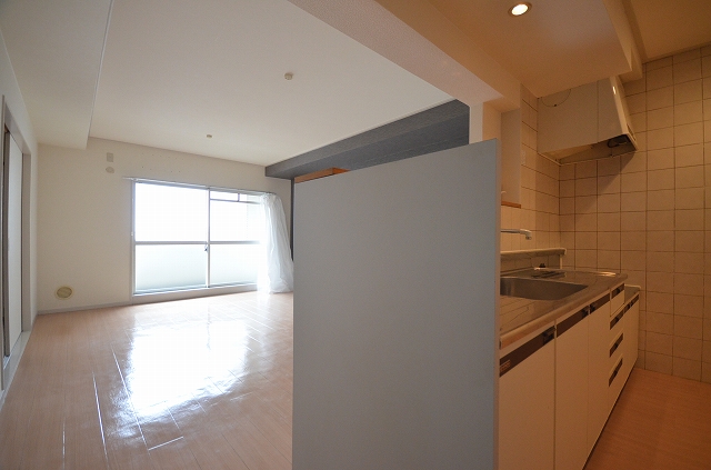 居室・リビング　別号室の写真です。