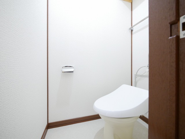 トイレ　ウォシュレット設置済みです！