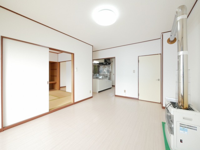 居室・リビング　☆10.0帖の広々としたリビングです！