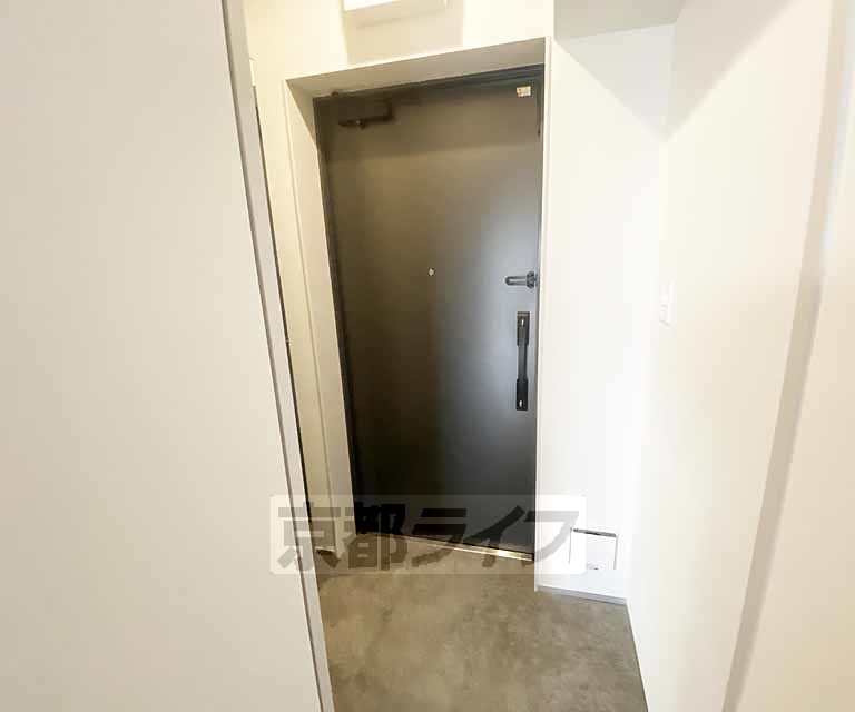 玄関　大きな段差がありません