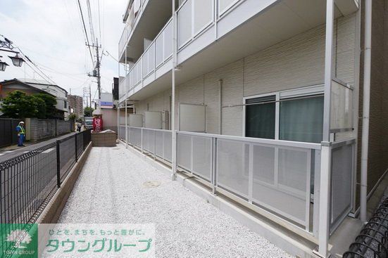 【さいたま市見沼区大字風渡野のマンションのバルコニー】