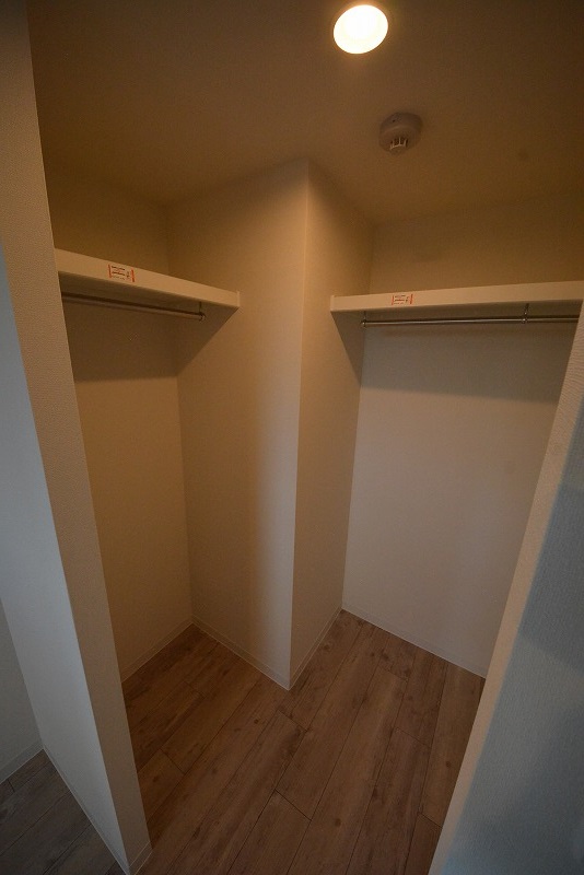収納　とても大きなウォークインクローゼット完備♪