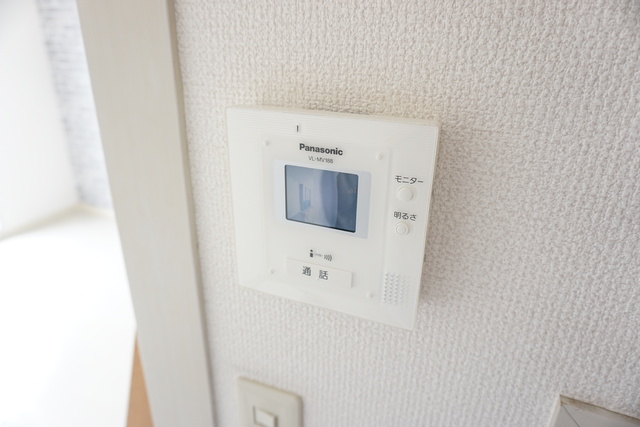 セキュリティ　来客時に安心のＴＶモニターホン