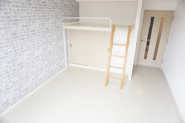 その他部屋・スペース　７．５帖の洋室はロフト付き