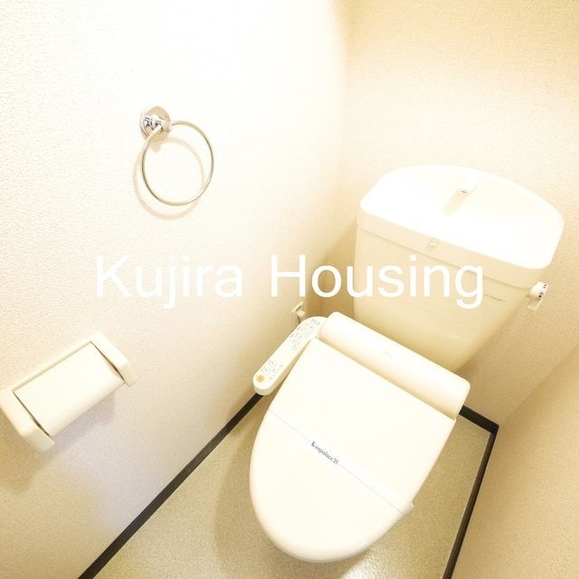 トイレ　★トイレは温水洗浄便座です★