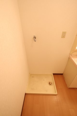 その他設備　室内洗濯機置場