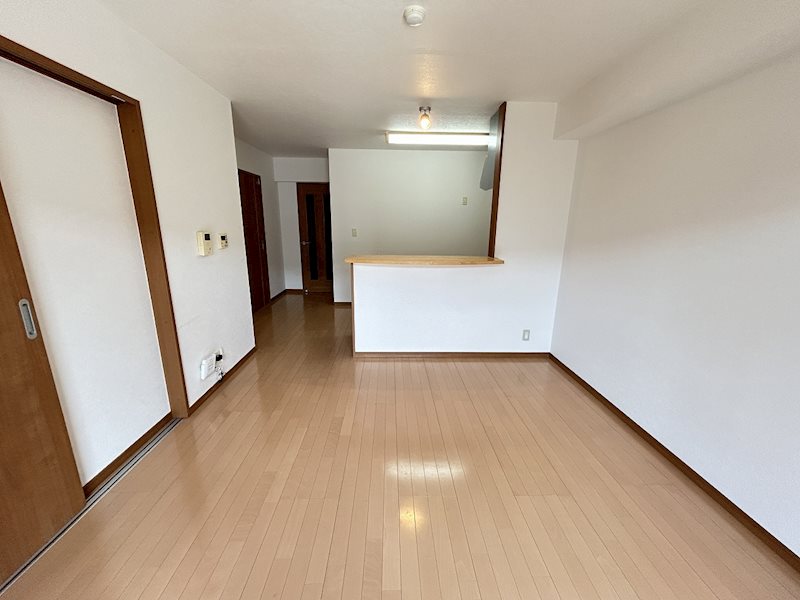 居室・リビング　※写真は別号室のものです。