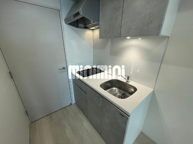 キッチン　同間取り別部屋写真です