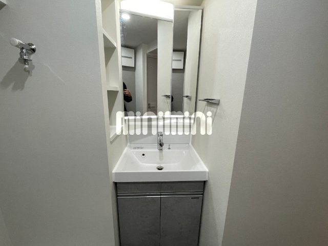 洗面設備　同間取り別部屋写真です