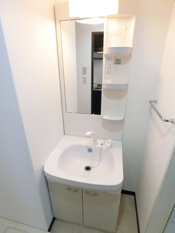 洗面設備　詳細は、RISUMO江坂本店→06-6155-7137まで♪