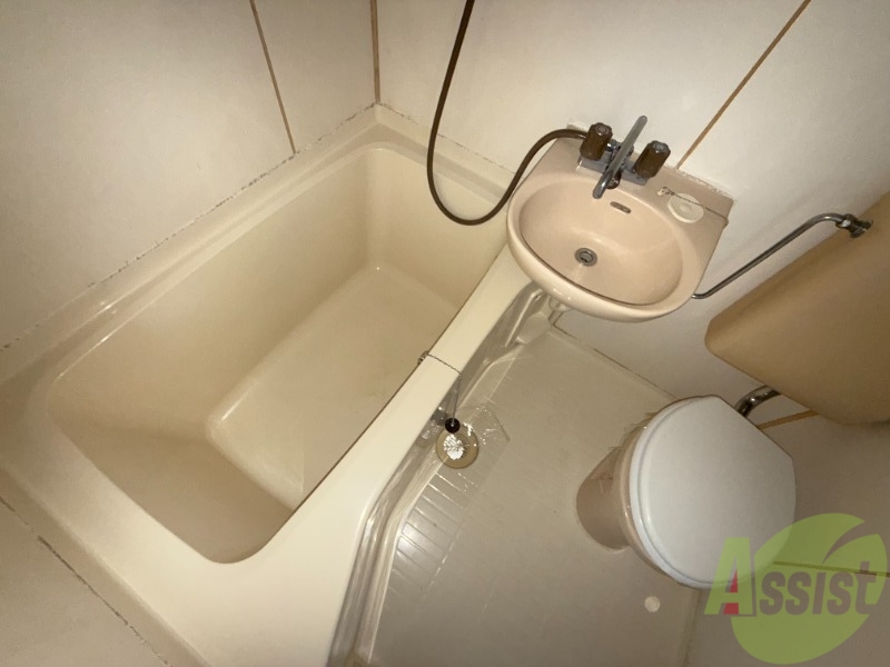 バス・シャワールーム