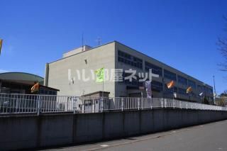 小学校　西白石小学校（小学校）まで97m