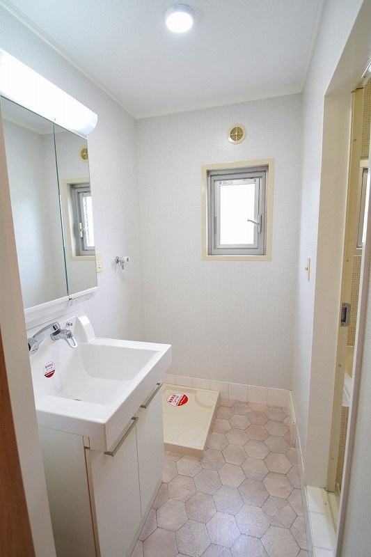 洗面設備　※他部屋参照