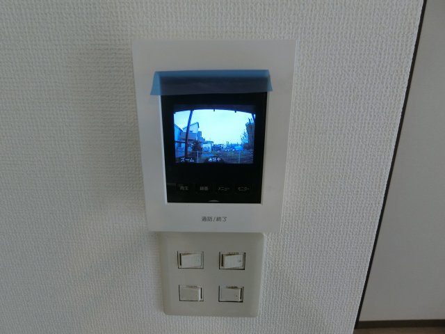 セキュリティ　写真は同建物の別部屋を参考に掲載しております。