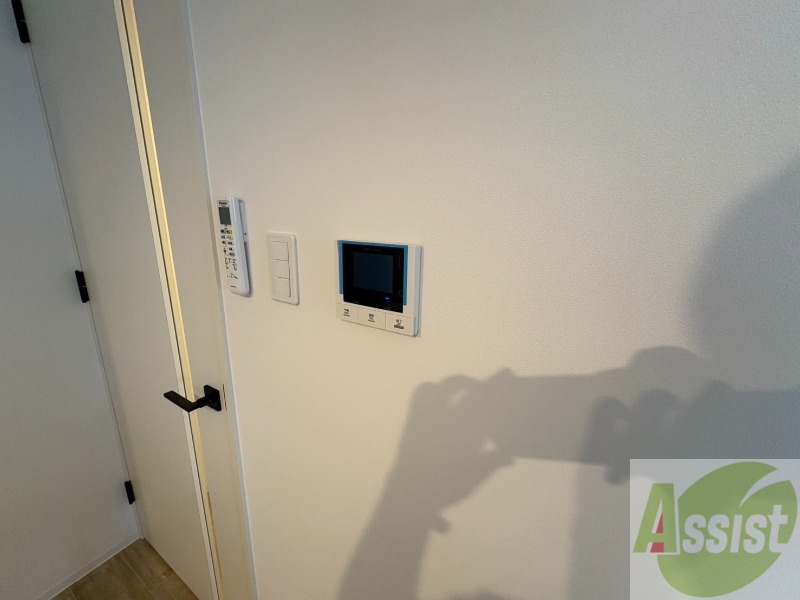 セキュリティ　ＴＶモニター付インターホンです。来客者の顔が見えるので安心！