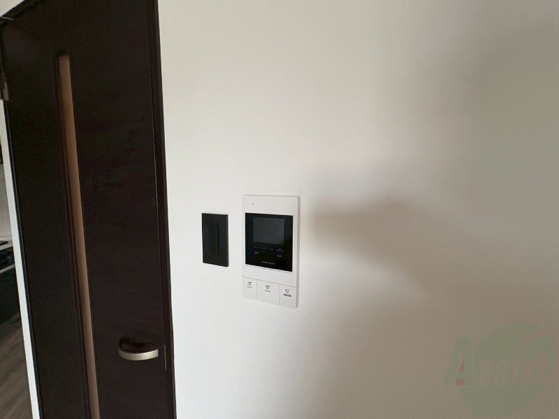 セキュリティ　ＴＶモニター付インターホンです。来客者の顔が見えるので安心！