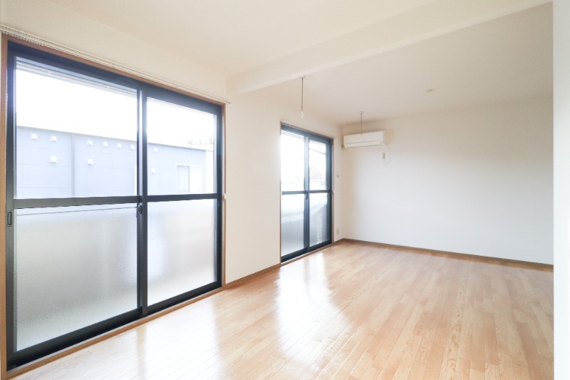 居室・リビング　図面と現状に相違がある場合には現状を優先