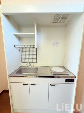 キッチン　同シリーズ物件のモデルルームになります※現況優先