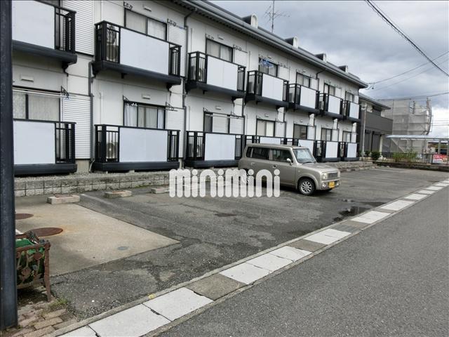 駐車場　とめやすい駐車場