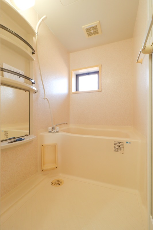 バス・シャワールーム　図面と現状に相違がある場合には現状を優先