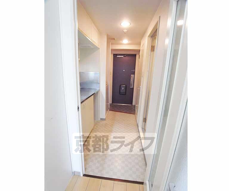 その他部屋・スペース　明るい廊下です