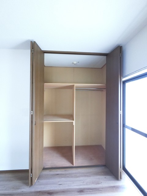 収納　奥行のある収納付です！増えがちな荷物をスッキリ収納できます！