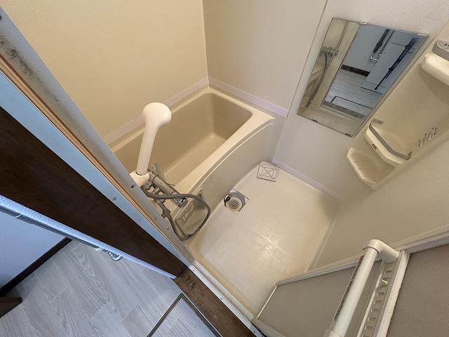 バス・シャワールーム　浴室