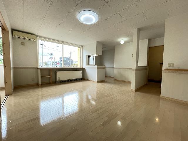 居室・リビング　リビング１