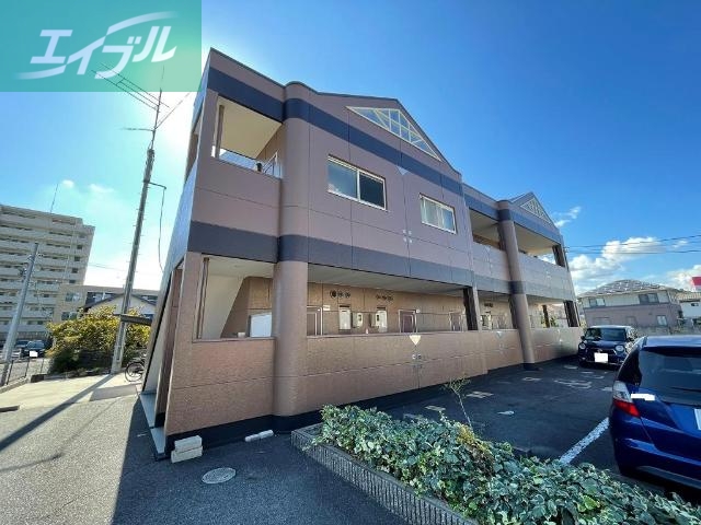 建物外観　外観写真（昼）