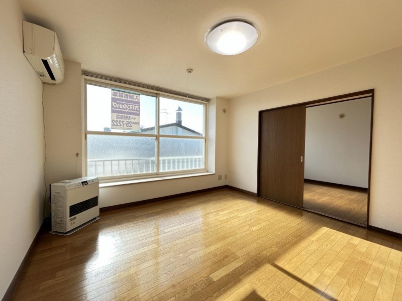 居室・リビング　リビング１