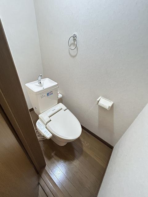 トイレ　トイレ