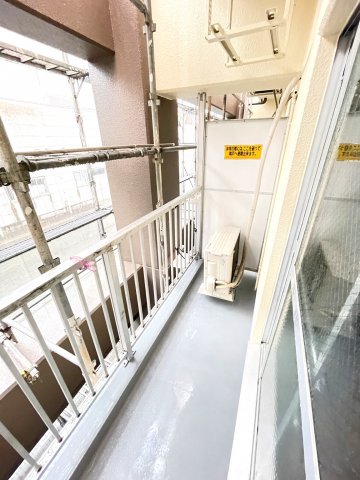 バルコニー　バルコニー付きです