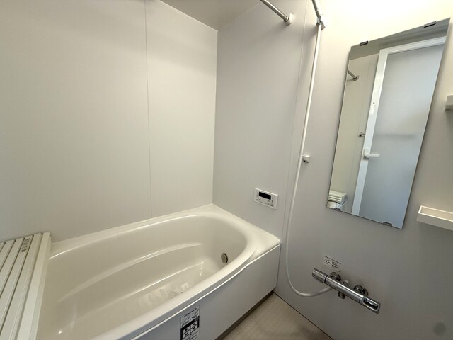 バス・シャワールーム　※他部屋参考写真