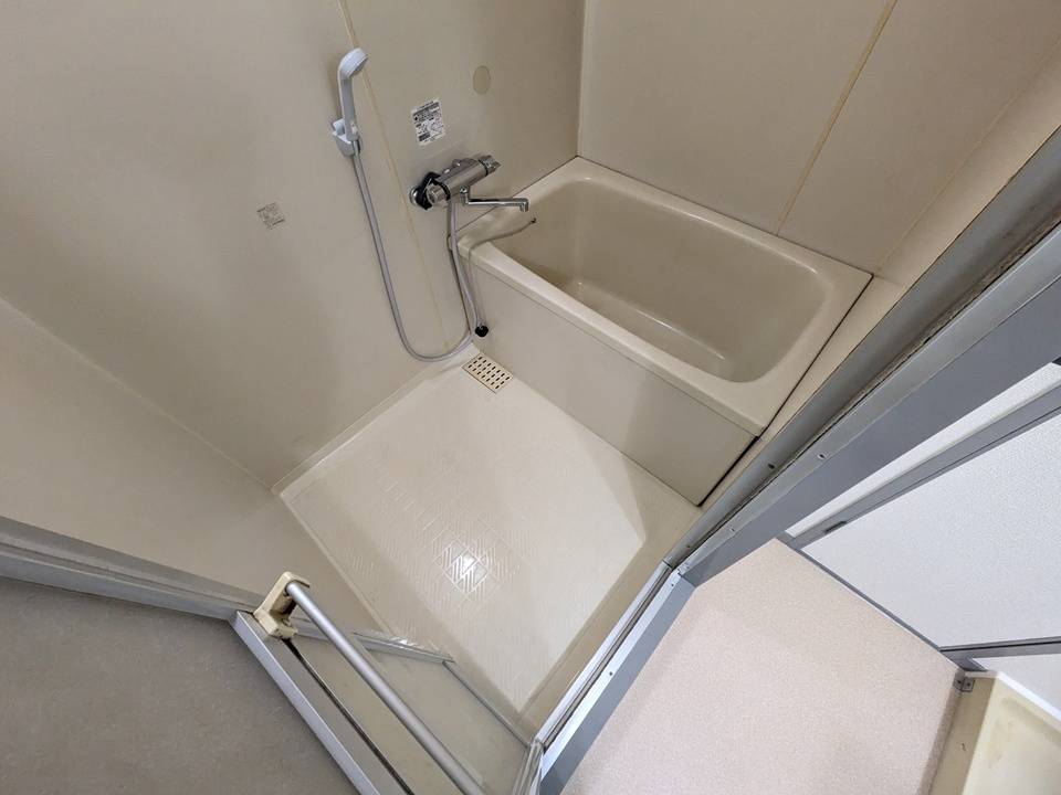 バス・シャワールーム　浴室