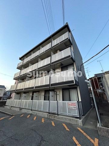 建物外観　外観は落ち着いています