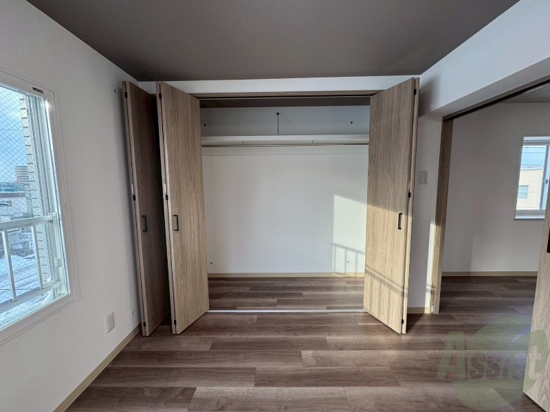 収納　こちらは収納です。物をしまう事ができますね！