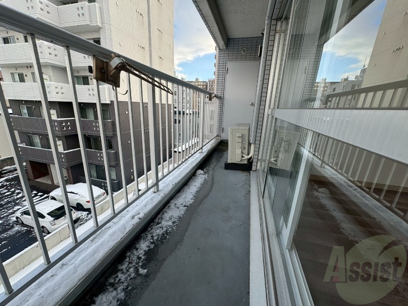 バルコニー　バルコニーが付いていますので一息ついてみてはいかがですか。