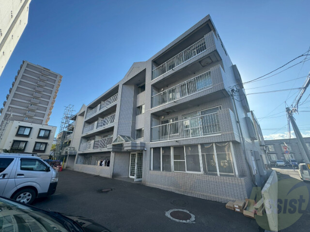 建物外観　札幌市東区北３５条東「ｅ．ｕｓ新道東」